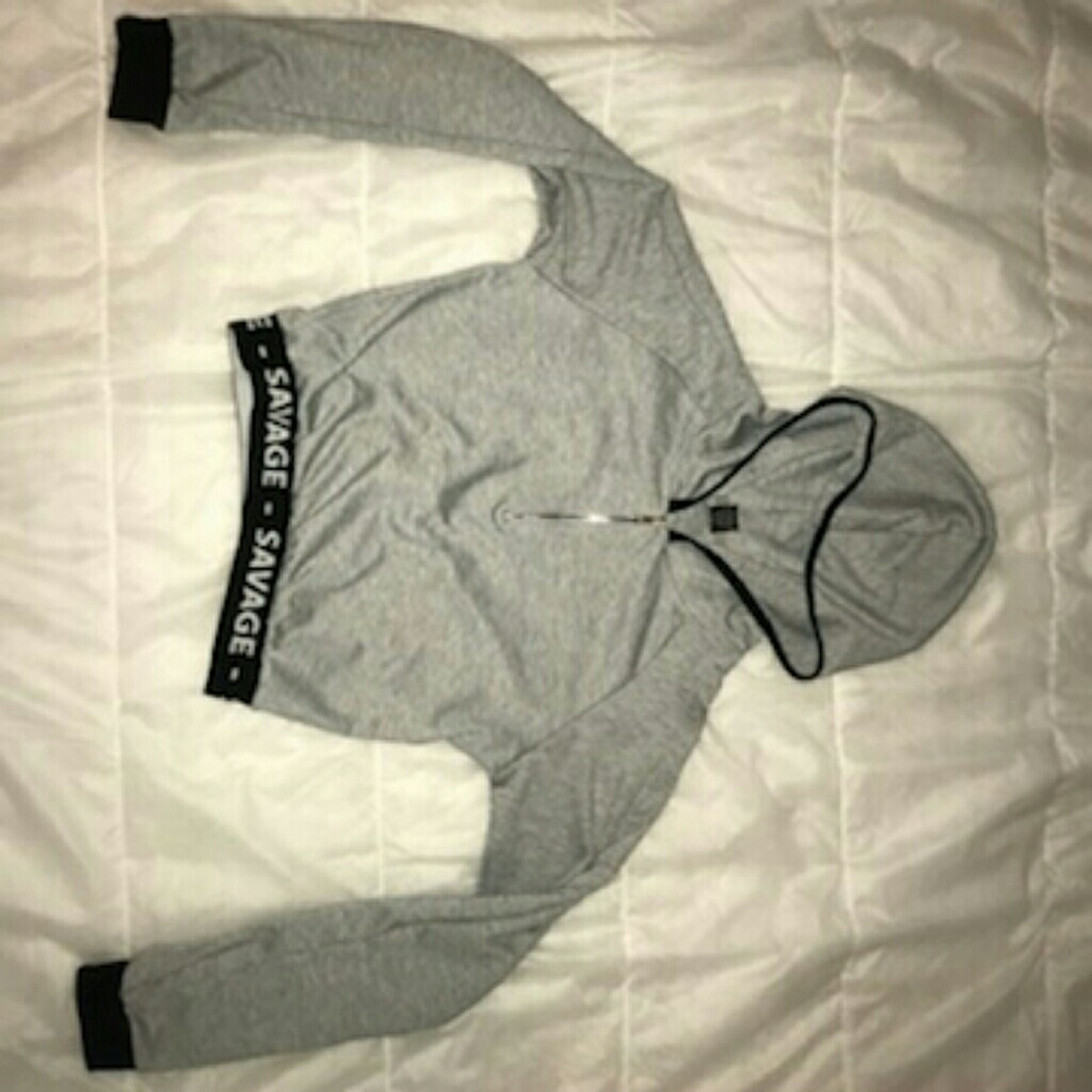 Cropped hoodie